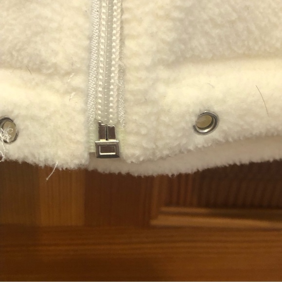 Carolyn Taylor/White Fleece /zipper jacket / hood/ pockets / Size M / - Picture 3 of 11